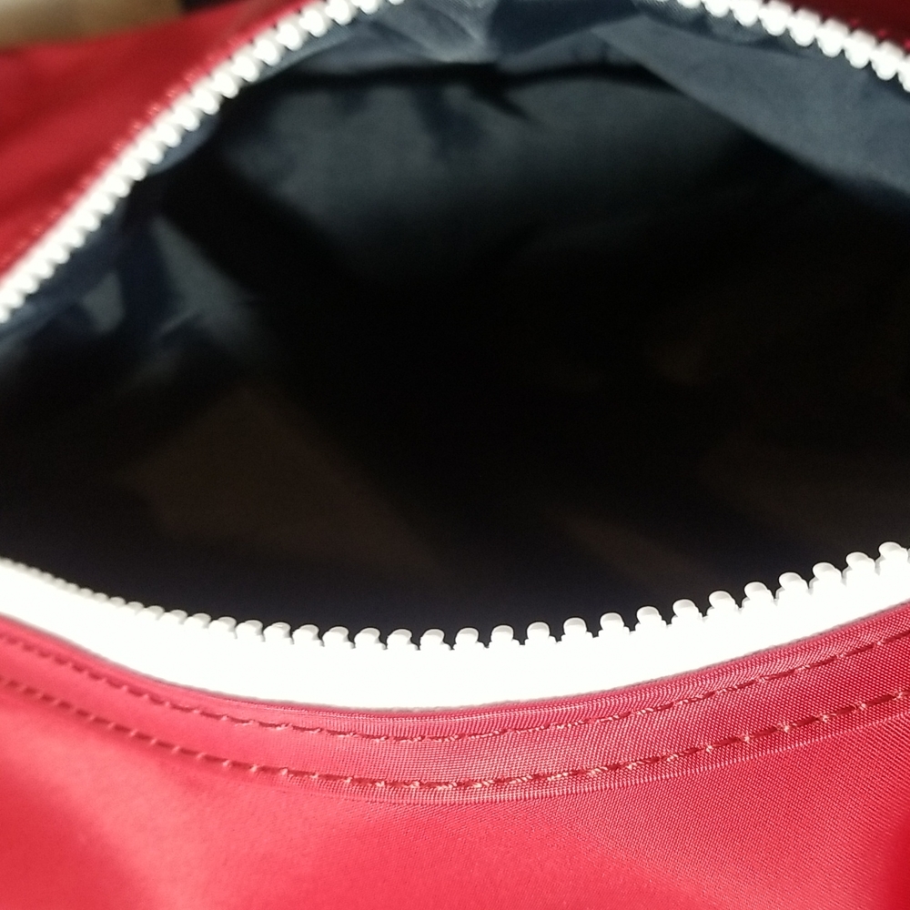 TOMMY HILFIGER RED NYLON BACKPACK - Picture 6 of 8